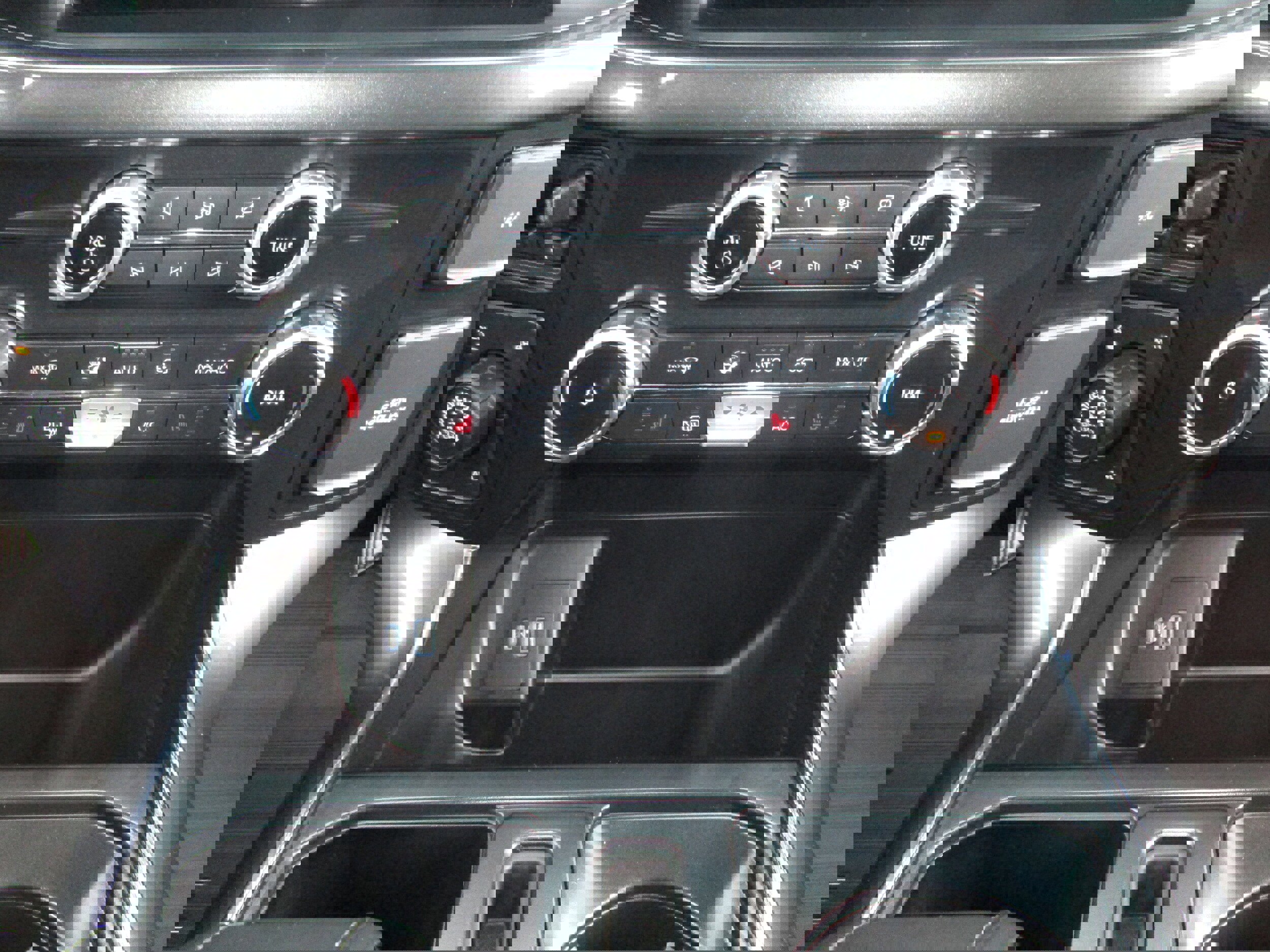 Used 2022 Ford F150 XLT w/ Equipment Group 302A High image 32