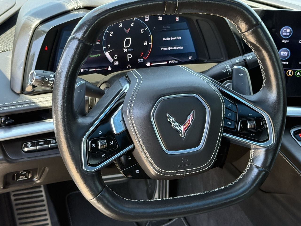 Used 2022 Chevrolet Corvette Stingray Premium Cpe w/ Z51 Performance Package RWD image 11