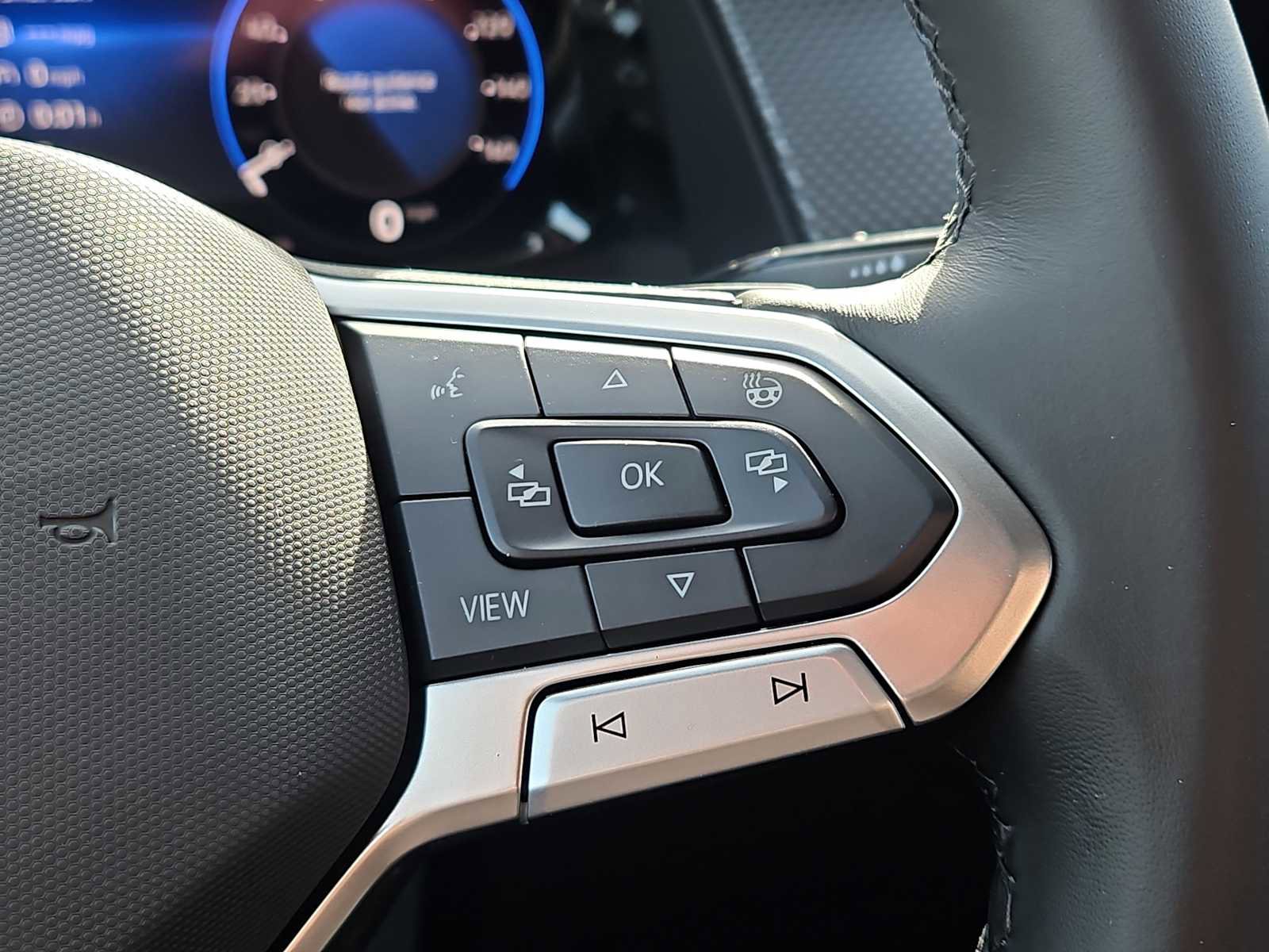 New 2026 Volkswagen Atlas Cross Sport SEL Premium R-Line image 14