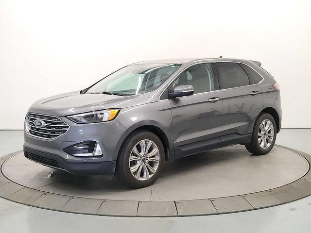 Used 2023 Ford Edge Titanium AWD/4WD image 3
