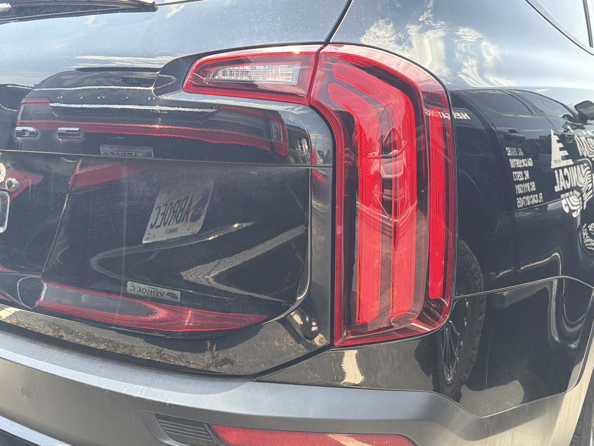 Used 2022 Kia Telluride SX w/ SX Prestige Package AWD/4WD image 10