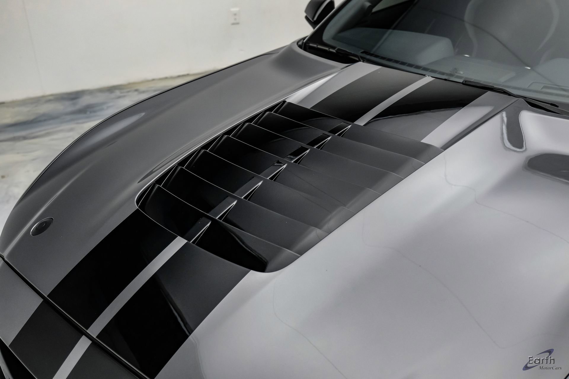 Used 2021 Ford Mustang Shelby GT500 w/ Carbon Fiber Track Pack RWD image 40