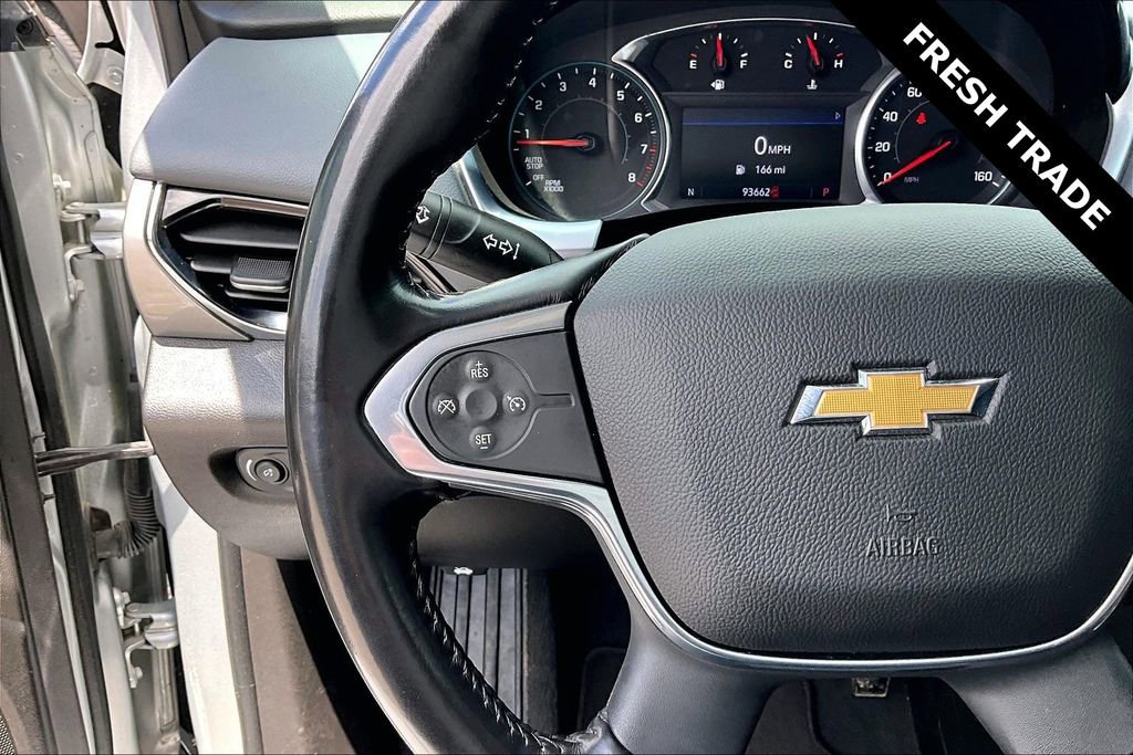 Used 2021 Chevrolet Traverse LT FWD image 11