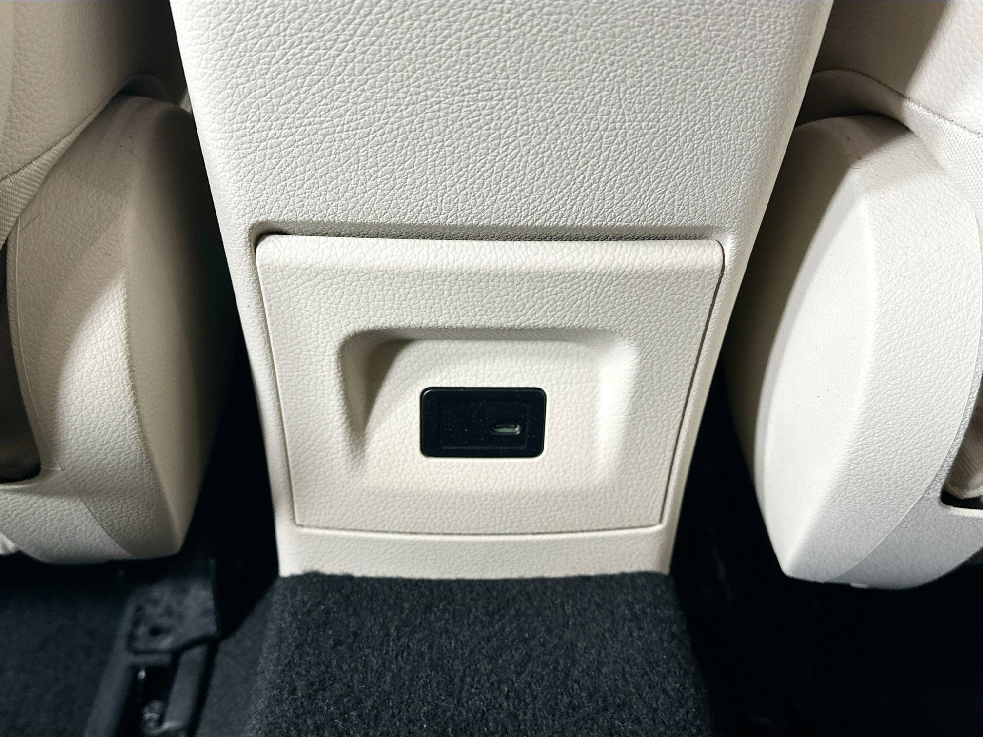 Certified 2022 Mercedes-Benz A 220 4MATIC image 33