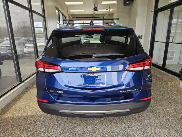 Used 2022 Chevrolet Equinox Premier image 3