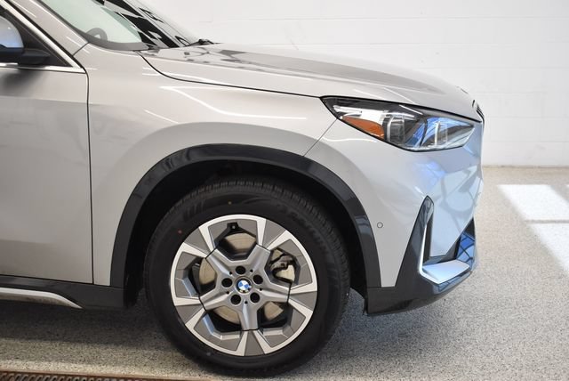Used 2025 BMW X1 xDrive28i w/ Convenience Package AWD/4WD image 13
