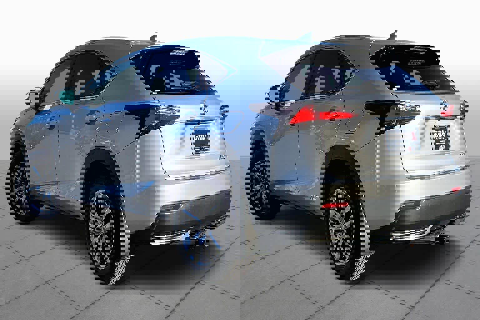 Used 2015 Lexus NX 300h AWD w/ Luxury Package image 13