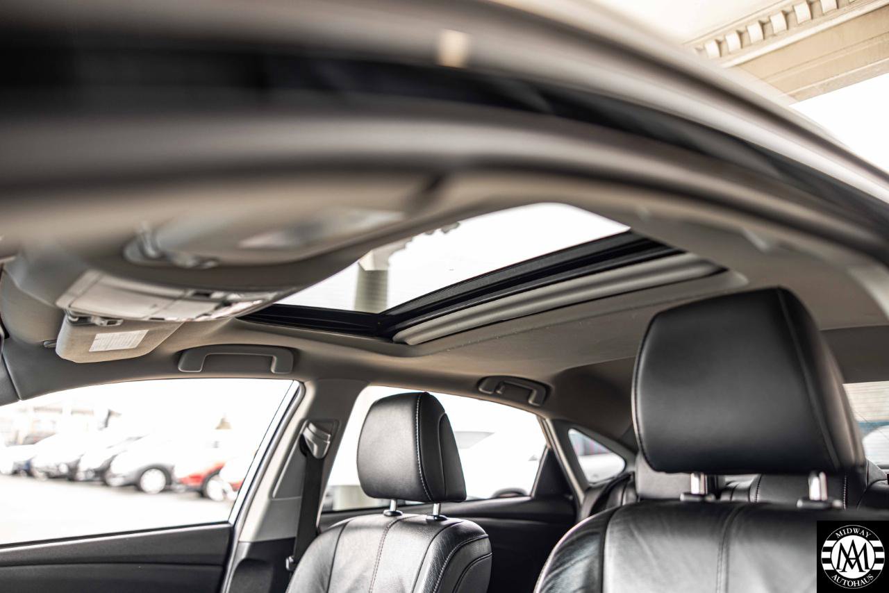 Used 2014 Toyota Avalon XLE Touring image 18