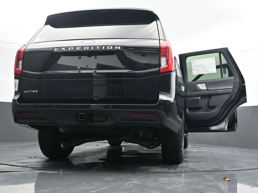 New 2026 Ford Expedition Active image 70
