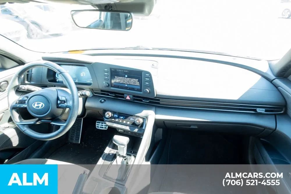 Certified 2025 Hyundai Elantra Sport FWD image 27