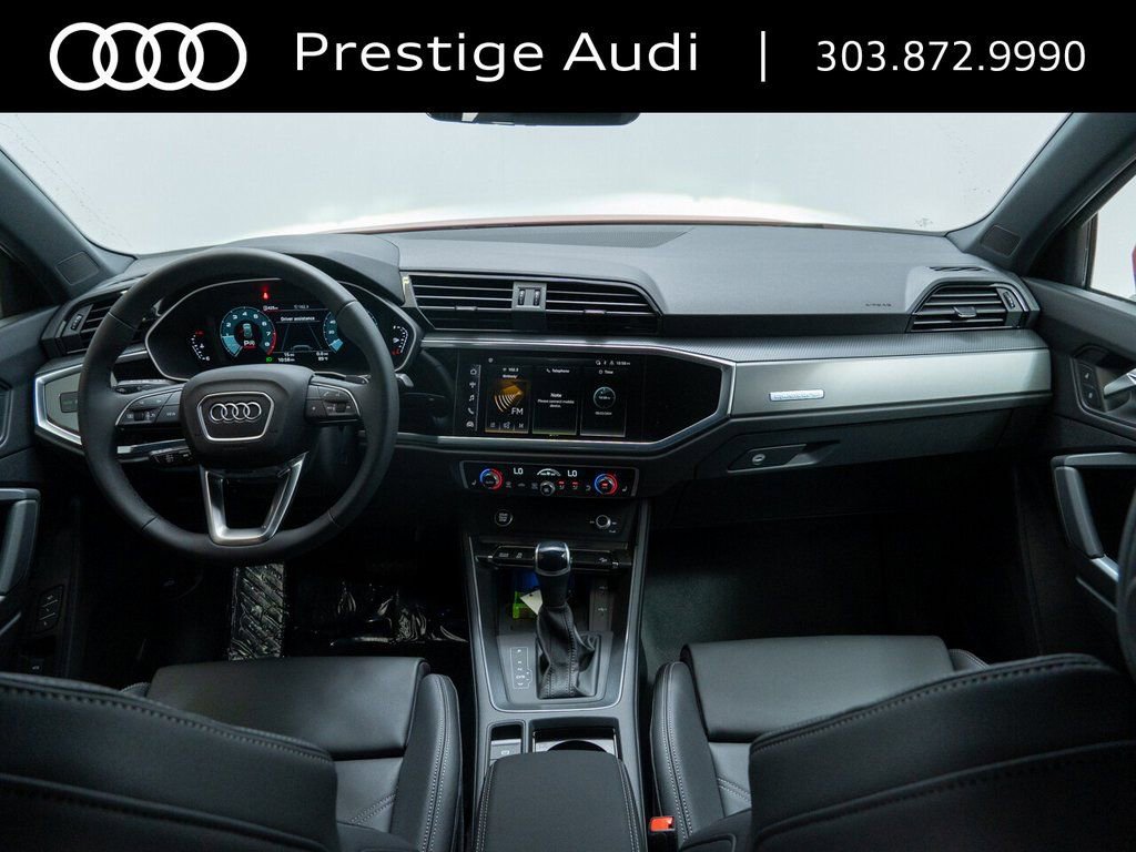 Used 2024 Audi Q3 2.0T Premium Plus image 19