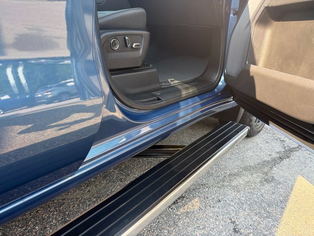Certified 2025 GMC Sierra 1500 Denali AWD/4WD image 34