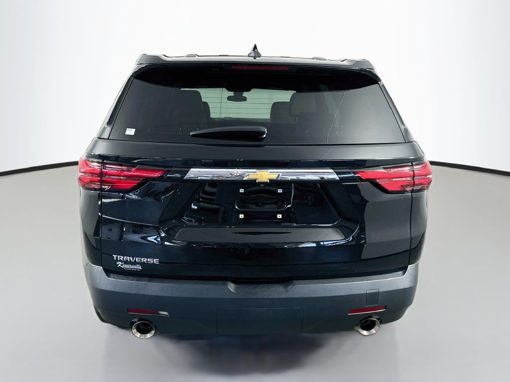 Used 2023 Chevrolet Traverse LS FWD image 6