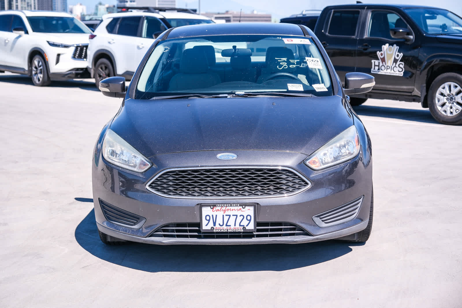 Used 2015 Ford Focus SE FWD image 2
