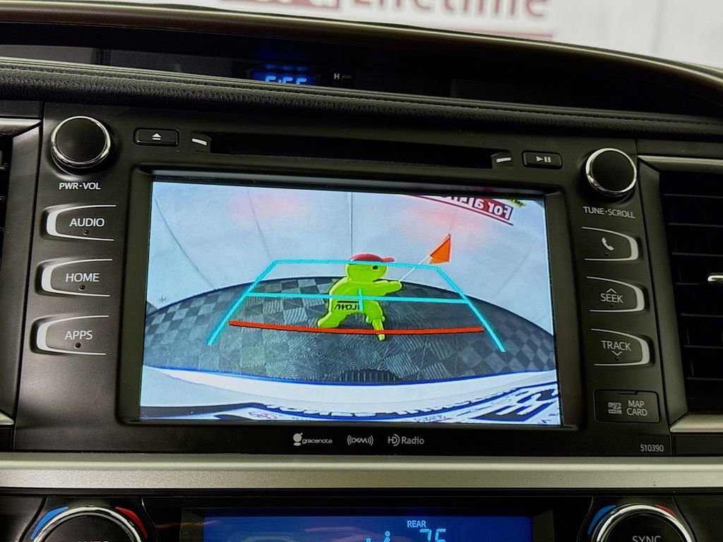 Certified 2019 Toyota Highlander XLE image 6