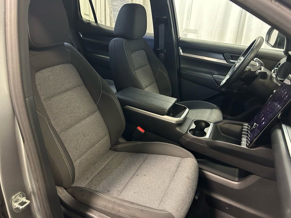 Used 2025 GMC Terrain Elevation AWD/4WD image 20