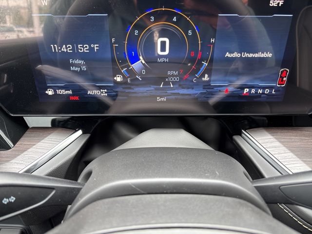 New 2026 Chevrolet Suburban Premier AWD/4WD image 18