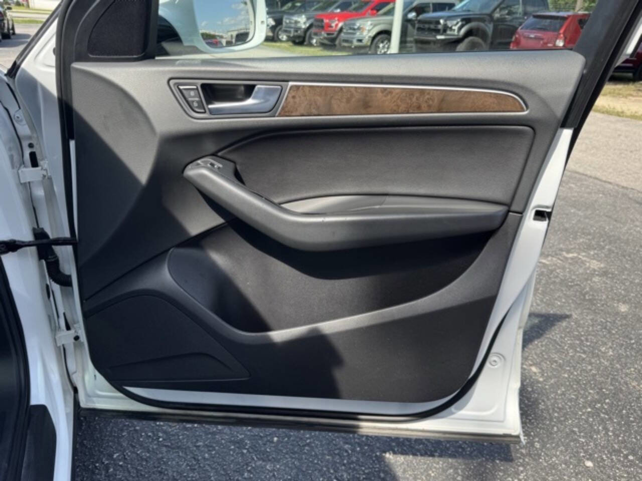 Used 2016 Audi Q5 2.0T Premium image 18