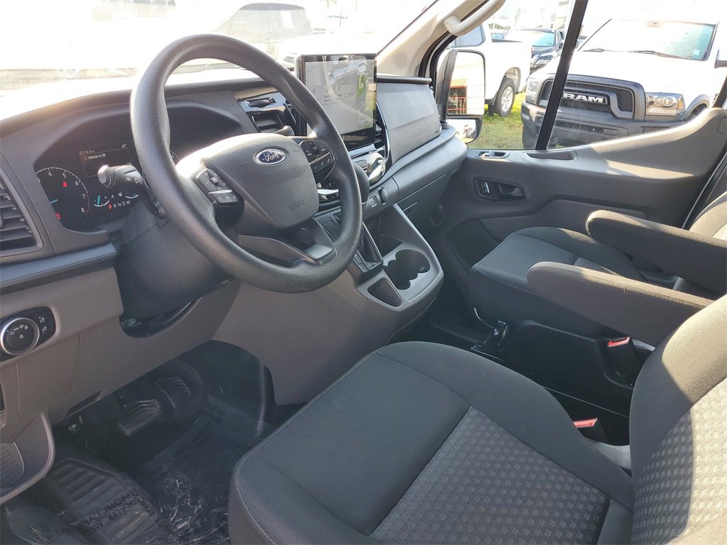 Used 2023 Ford Transit 350 XLT image 22
