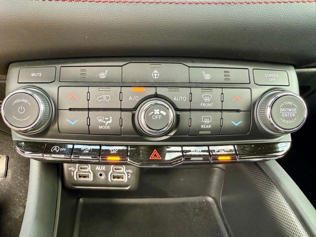 Used 2024 Dodge Durango GT w/ Trailer Tow Group IV image 25