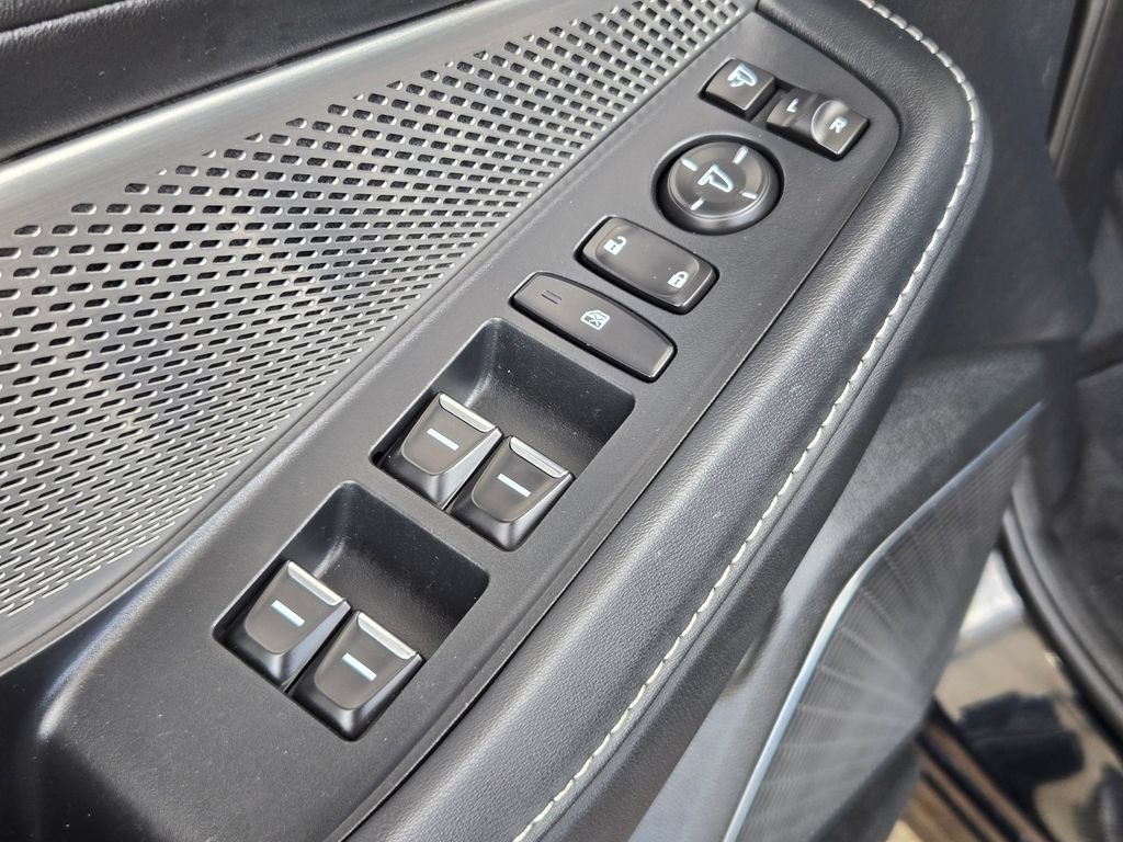 Used 2023 Acura MDX w/ Technology Package FWD image 13
