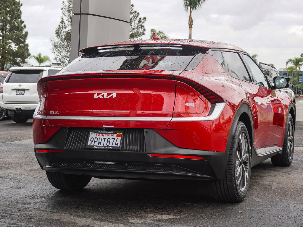 Certified 2024 Kia EV6 Light RWD image 7