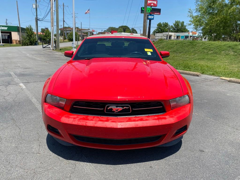Used 2012 Ford Mustang Premium RWD video 2