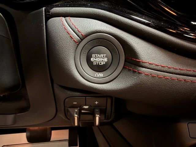 Used 2025 Dodge Durango GT image 43