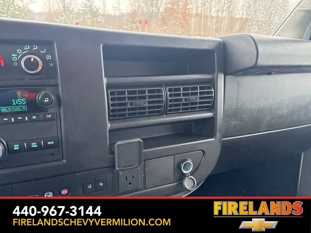 Used 2024 Chevrolet Express 3500 LT w/ LT Preferred Equipment Group image 23