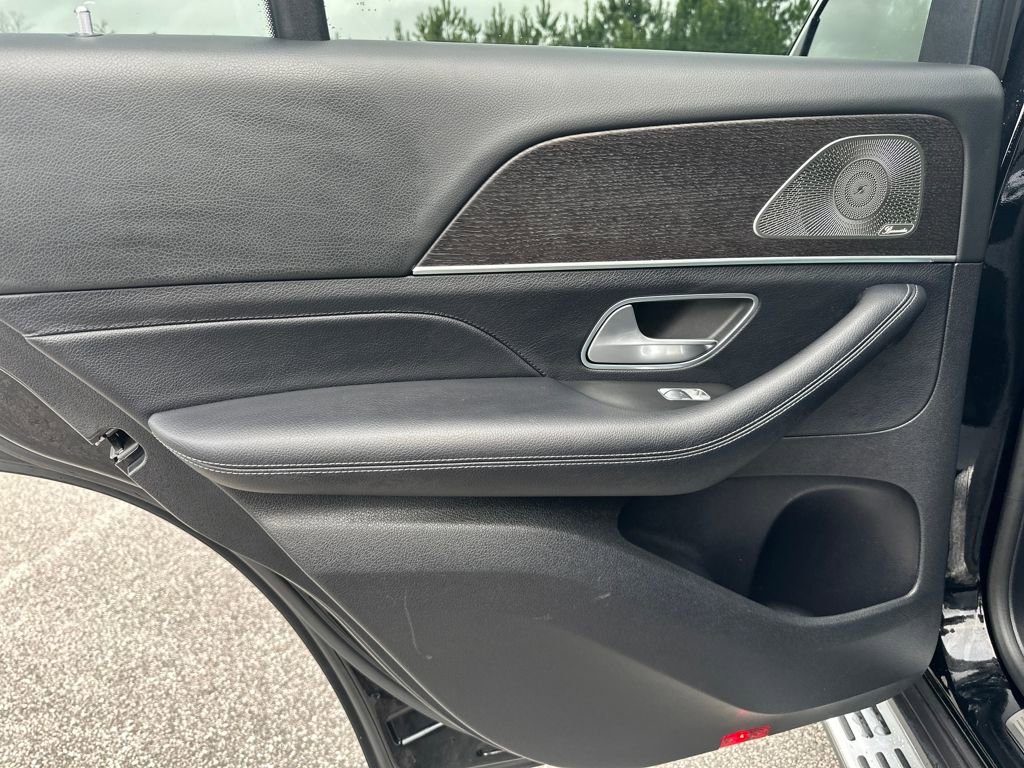 Used 2022 Mercedes-Benz GLE 450 4MATIC w/ AMG Line Exterior image 30