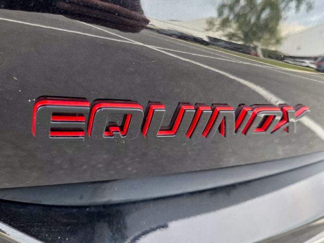 Used 2020 Chevrolet Equinox Premier w/ Premier Redline Edition FWD image 12
