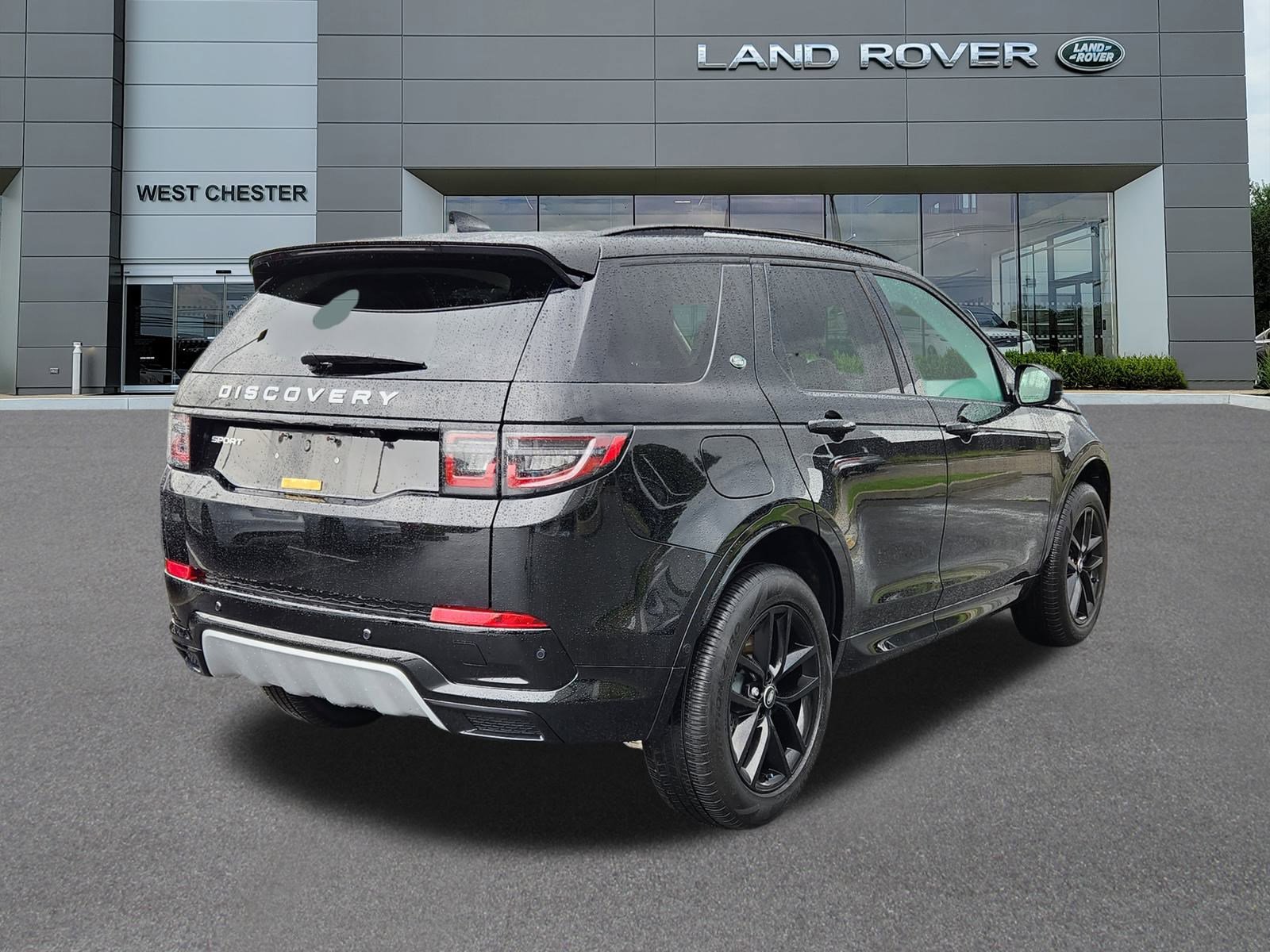 Certified 2025 Land Rover Discovery Sport S image 4
