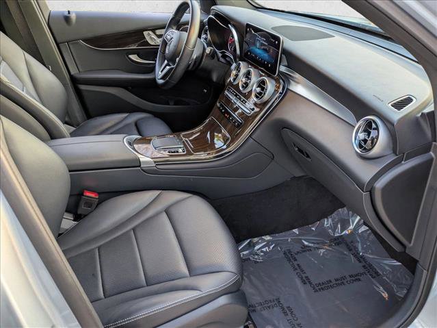 Used 2022 Mercedes-Benz GLC 300 image 21