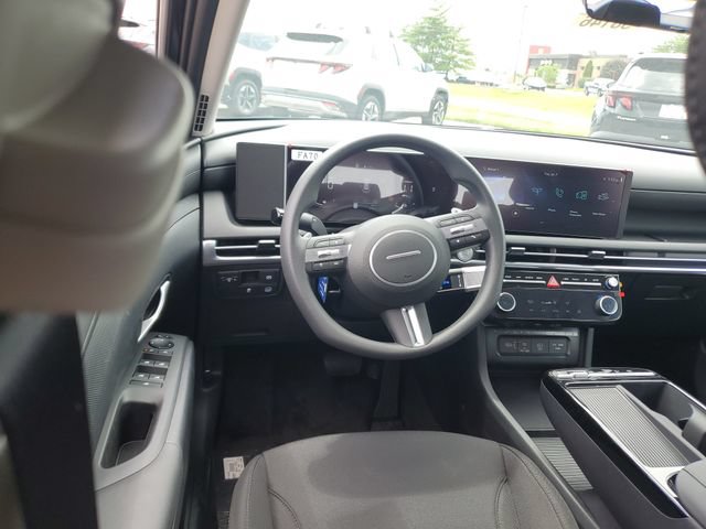 New 2026 Hyundai Tucson Blue SE AWD/4WD image 12