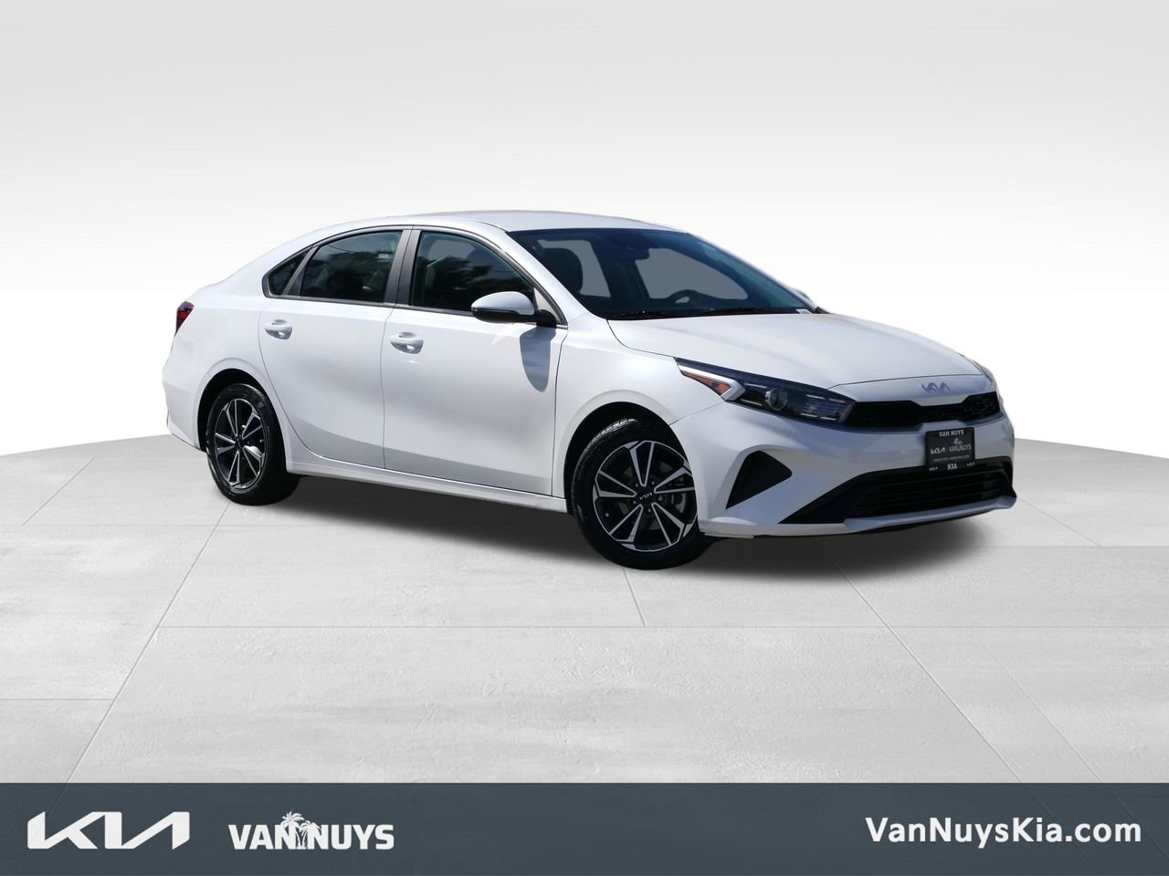 Used 2023 Kia Forte LXS w/ LXS Technology Package image 1