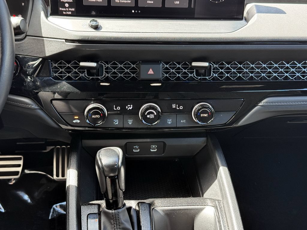 Used 2023 Honda Accord Sport image 30