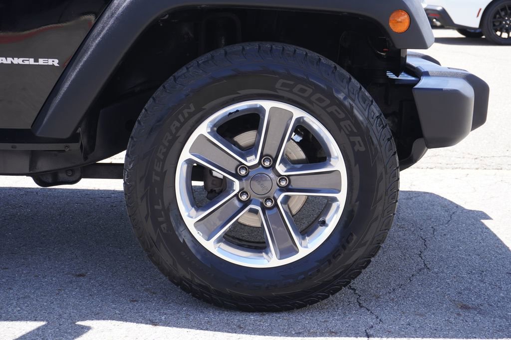 Used 2008 Jeep Wrangler X AWD/4WD image 13