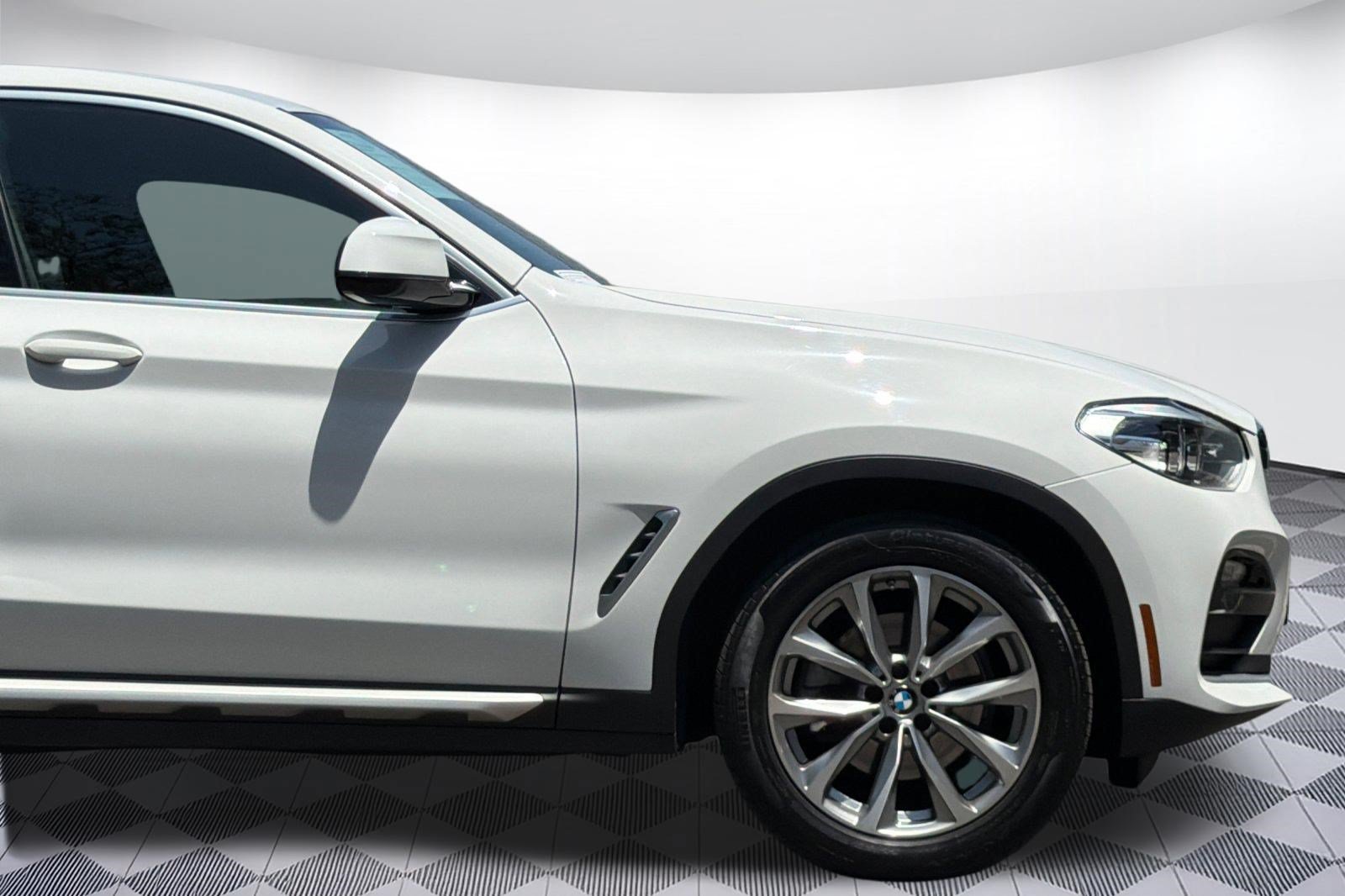 Used 2019 BMW X4 xDrive30i AWD/4WD image 35