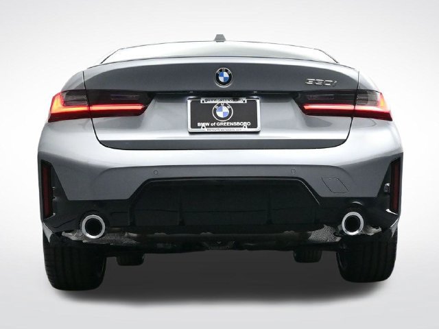 New 2026 BMW 330i Sedan w/ M Sport Package RWD image 30