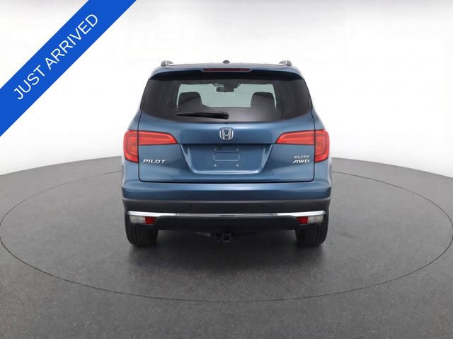 Used 2017 Honda Pilot Elite image 3