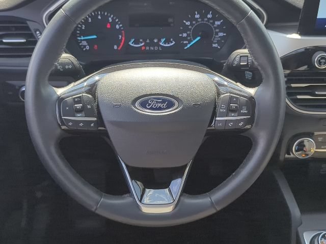 Used 2022 Ford Escape SE w/ SE Sport Appearance Package AWD/4WD image 7