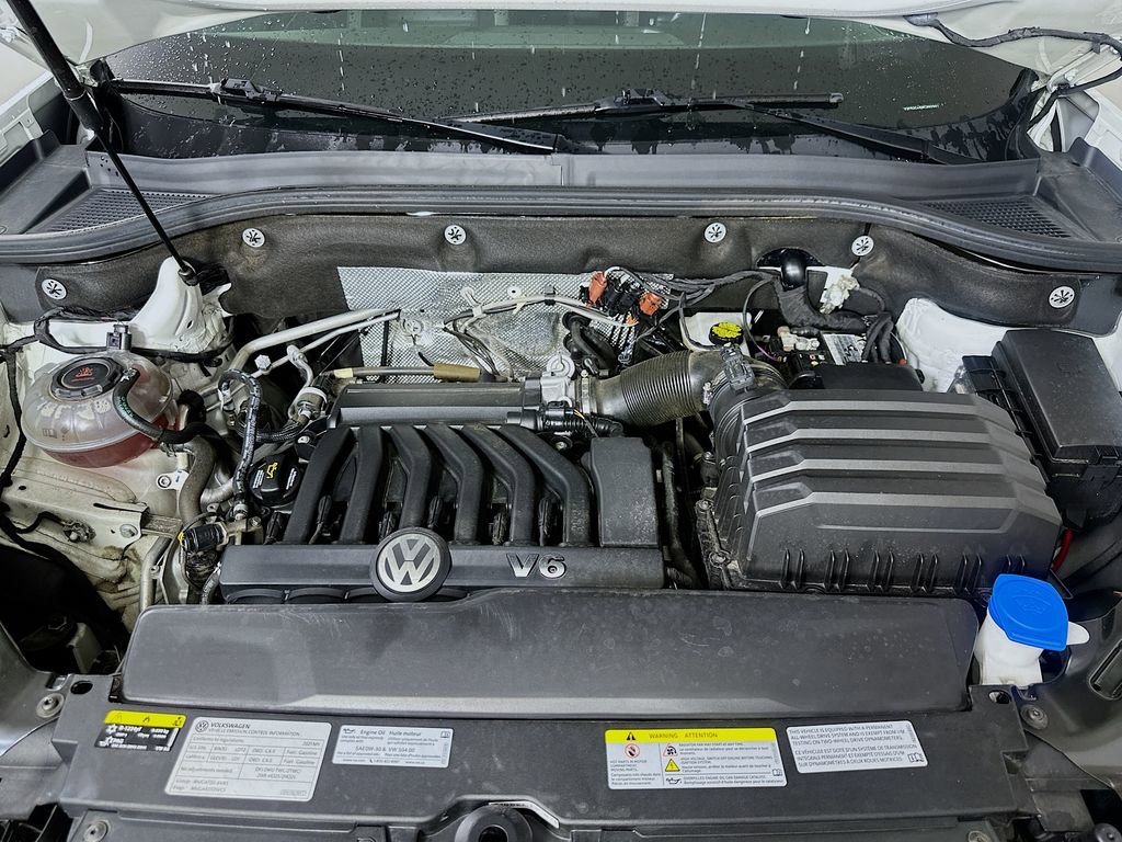 Used 2021 Volkswagen Atlas SEL Premium image 9