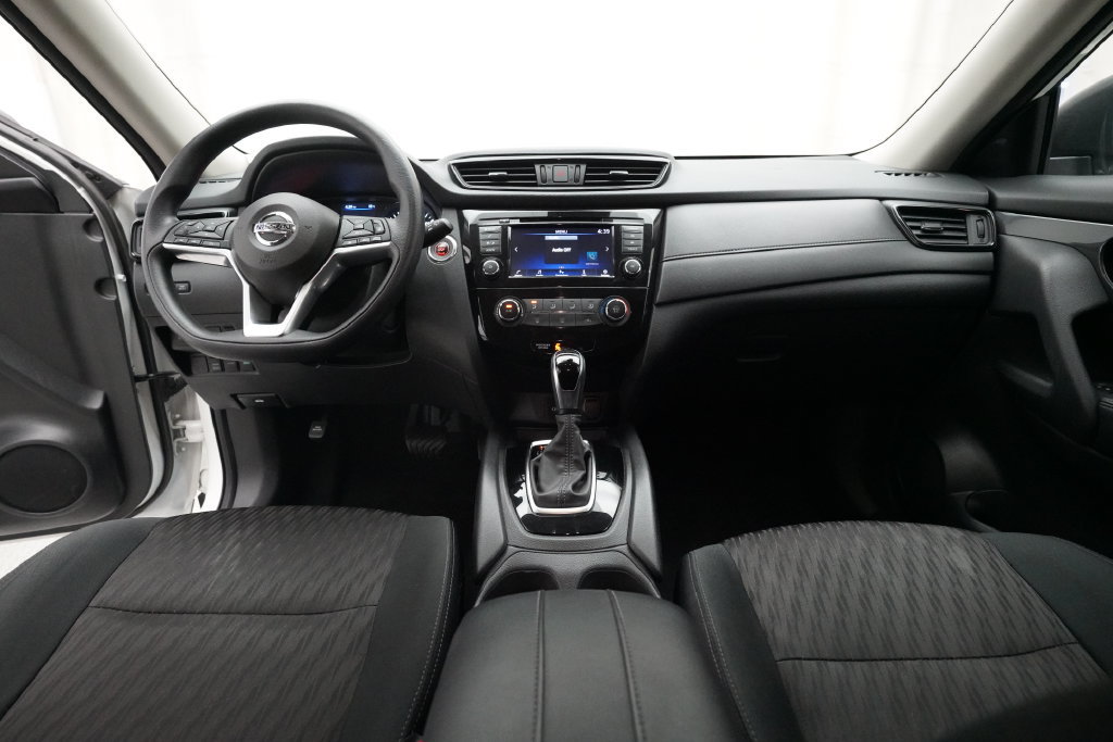Used 2020 Nissan Rogue SV AWD/4WD image 5