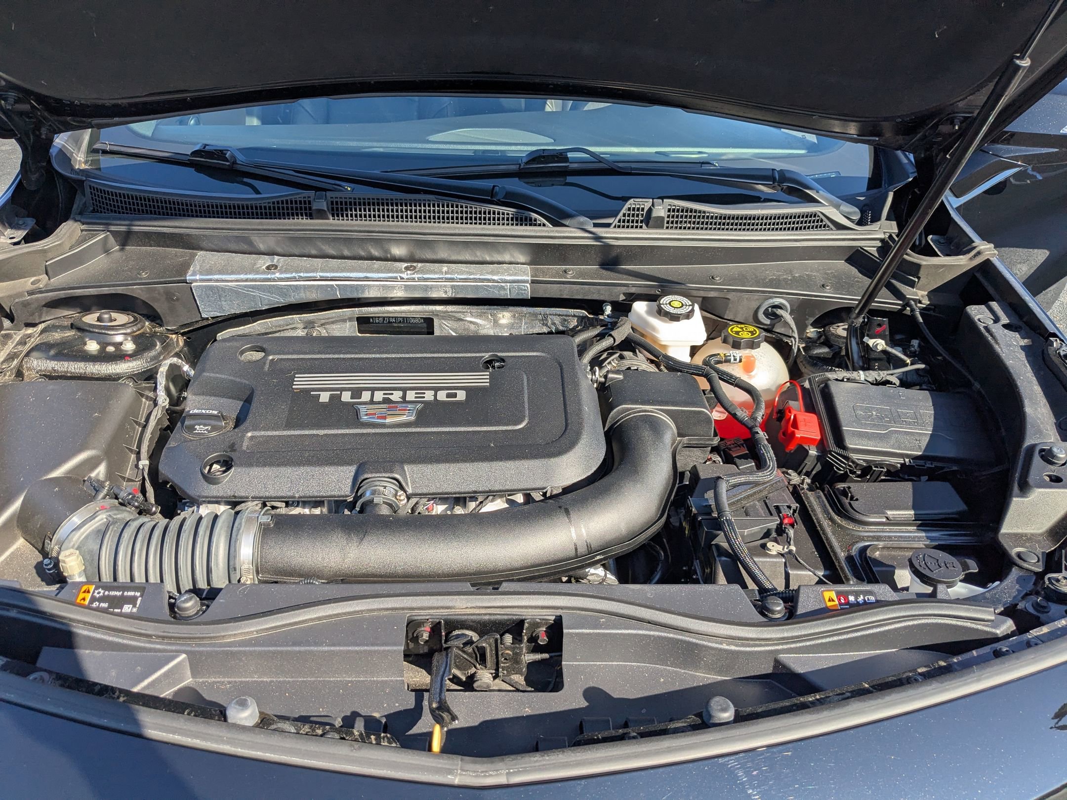 Used 2023 Cadillac XT4 Sport w/ Cold Weather Package image 31