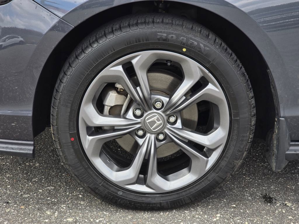 Used 2023 Honda Accord EX image 12