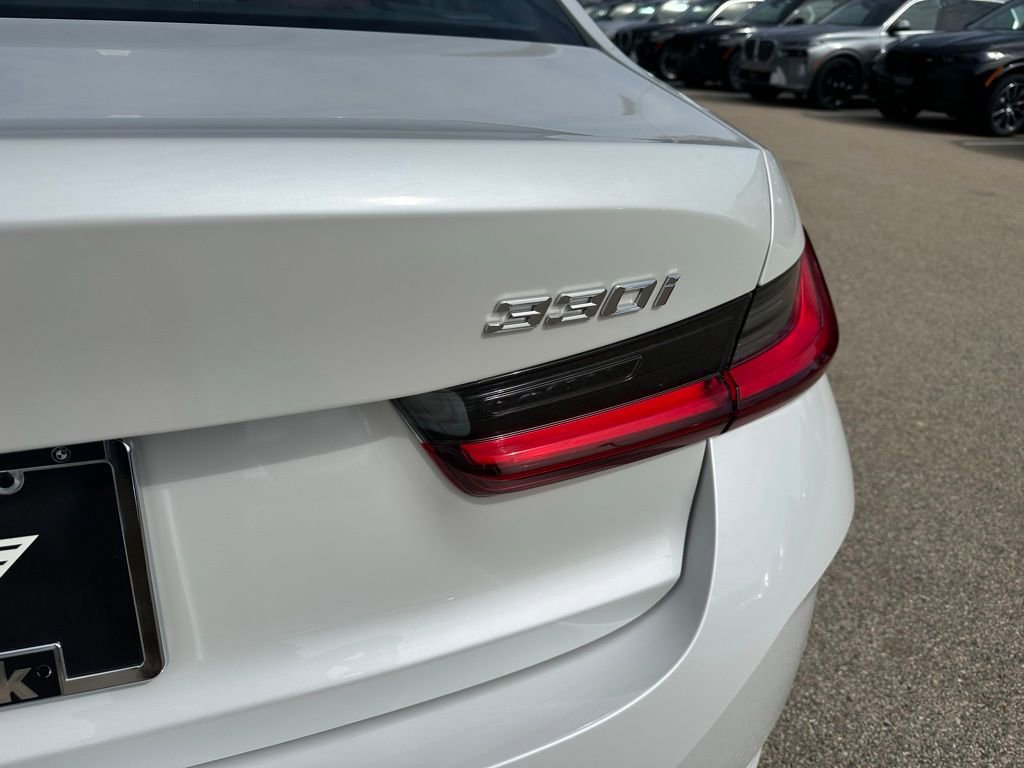 Certified 2025 BMW 330i xDrive Sedan w/ Premium Package image 7