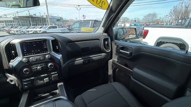 Certified 2019 Chevrolet Silverado 1500 LT Trail Boss AWD/4WD image 21