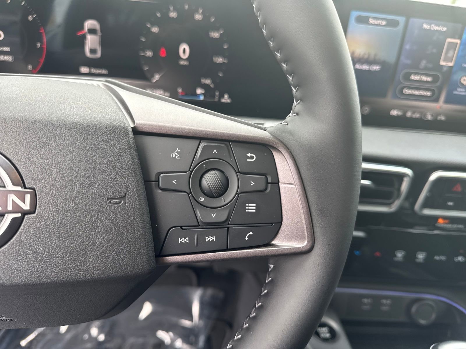 Certified 2026 Nissan Sentra SV w/ SV Convenience Package FWD image 15