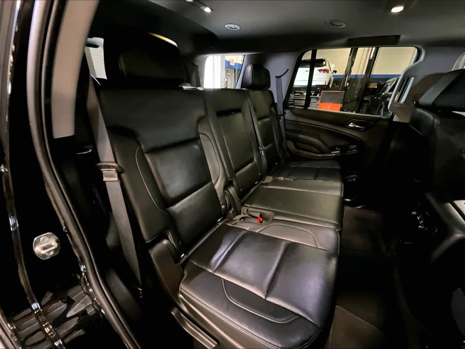 Used 2020 Chevrolet Tahoe LT AWD/4WD image 16
