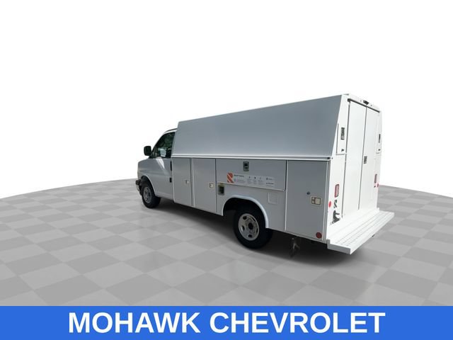 New 2026 Chevrolet Express 3500 w/ Power Convenience Package RWD image 8